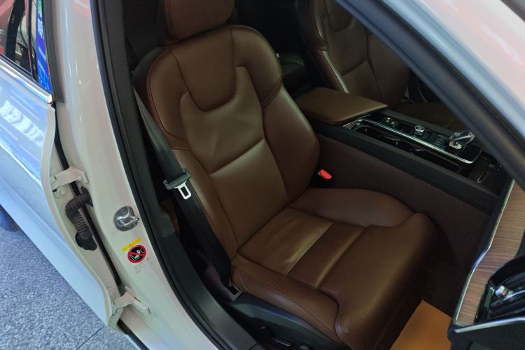 Used Volvo S60 2023 B4 Zhiyuan Luxury Edition Right Front Seat