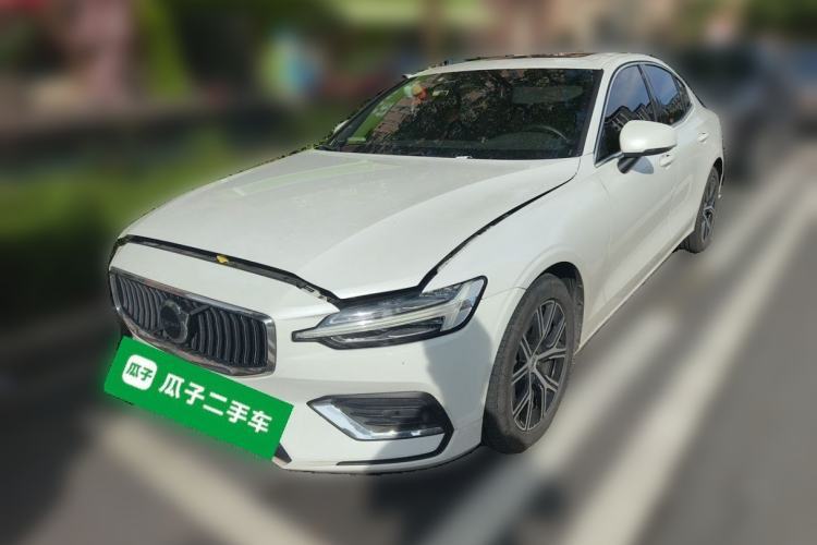 Used Volvo S60 2023 B4 Zhiyi Luxury Edition Guazi used car, China used car export, Used car for sale, Used  cars, Cheapest cars for sale