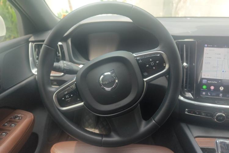 Used Volvo S60 2023 B4 Zhiyuan Luxury Edition Steering Wheel