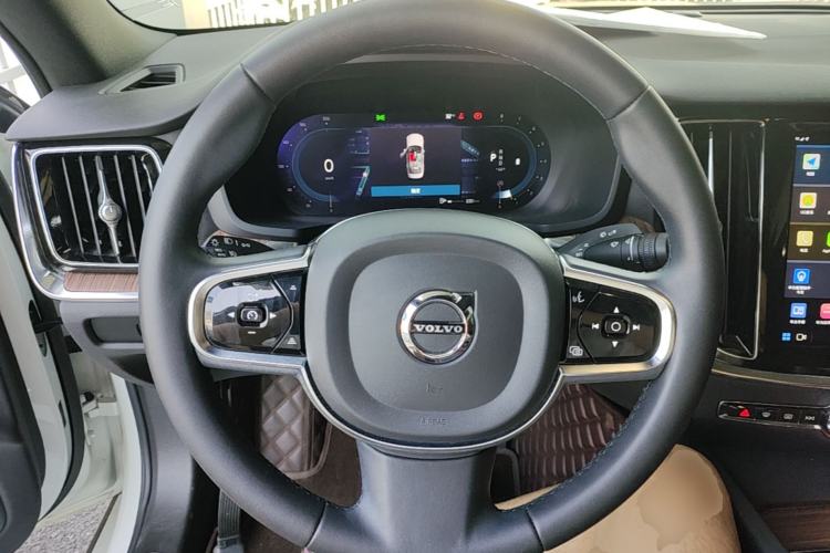 Used Volvo S60 2023 B4 Zhiyuan Luxury Edition Steering Wheel