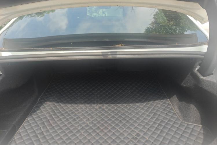Used Volvo S60 2023 B4 Zhiyuan Luxury Edition Trunk