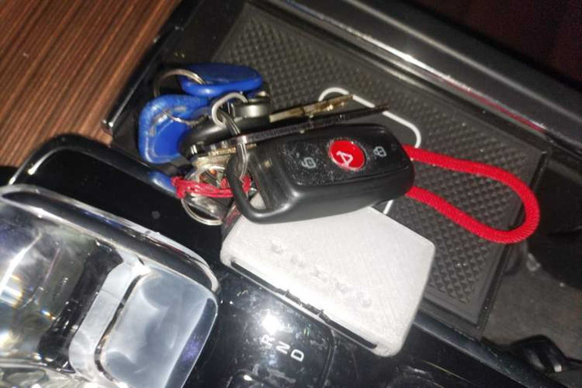 Used Volvo S60 2023 B4 Zhiyuan Luxury Edition Vehicle Key