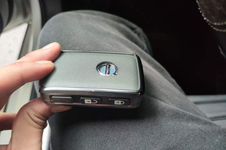 Used Volvo S60 2023 B4 Zhiyuan Luxury Edition Vehicle Key