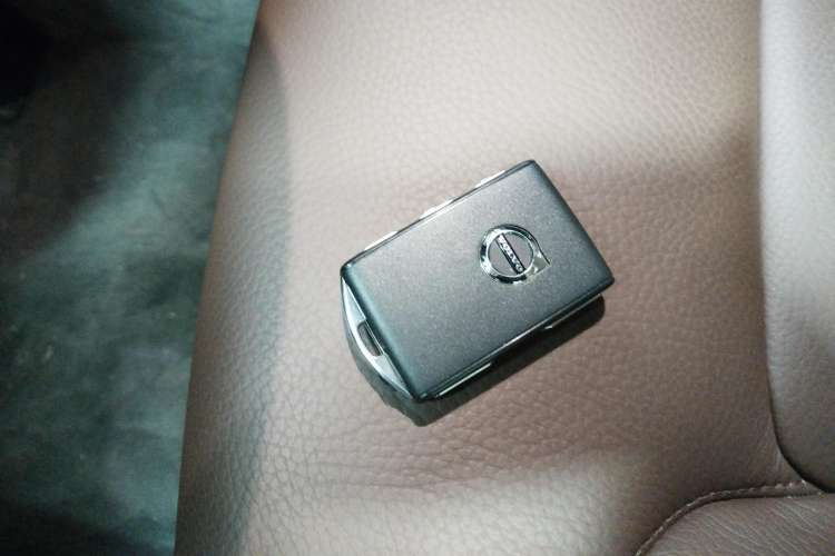 Used Volvo S60 2023 B4 Zhiyi Luxury Edition Vehicle Key