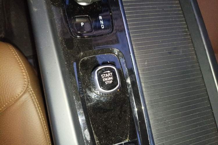 Used Volvo S60 2023 B4 Zhiyi Luxury Edition Vehicle Key