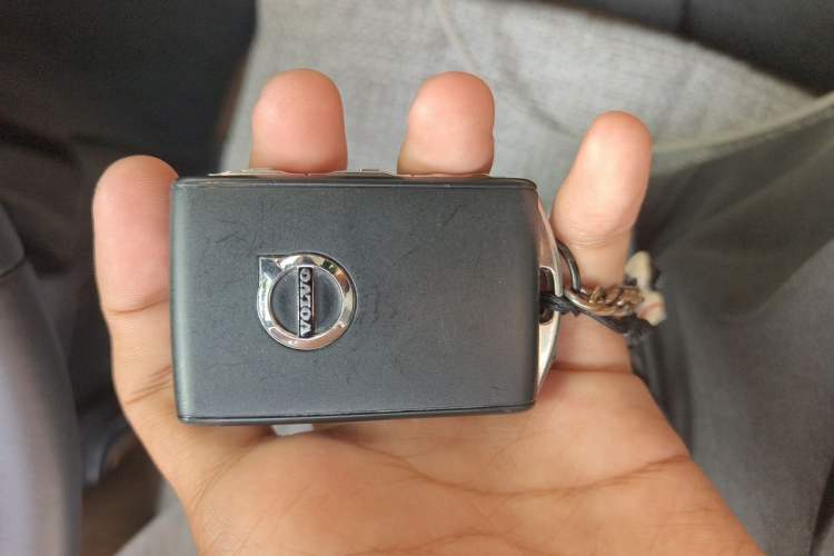 Used Volvo S60 2023 B4 Zhiyi Luxury Edition Vehicle Key