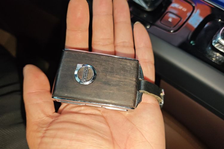 Used Volvo S60 2023 B4 Zhiyuan Luxury Edition Vehicle Key