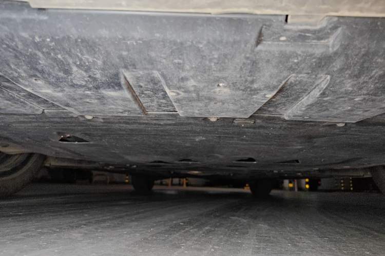 Used Volvo S60 2023 B4 Zhiyi Luxury Edition Chassis Front