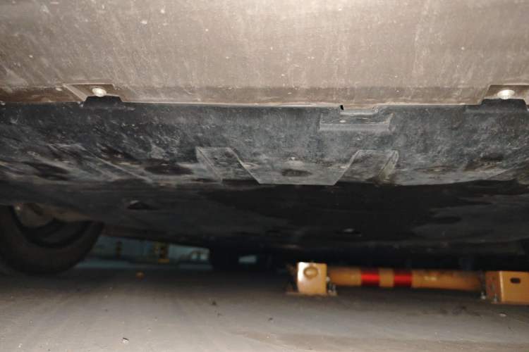 Used Volvo S60 2023 B4 Zhiyi Luxury Edition Chassis Front