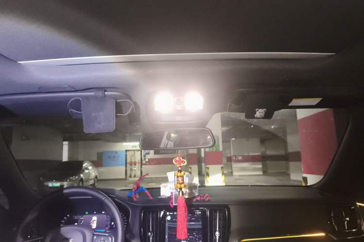 Used Volvo S60 2023 B4 Zhiyi Luxury Edition Headliner
