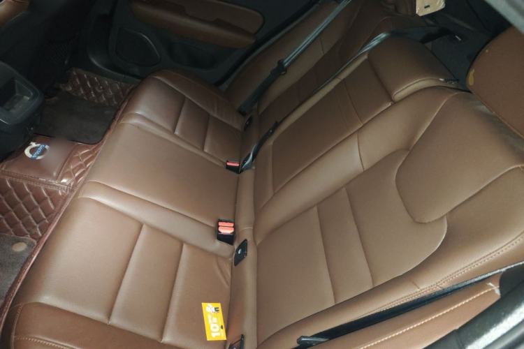 Used Volvo S60 2023 B4 Zhiyi Luxury Edition Left Rear Seat