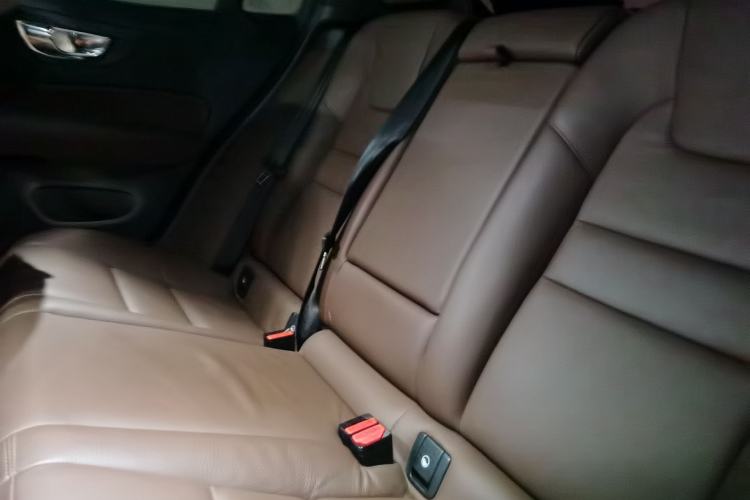 Used Volvo S60 2023 B4 Zhiyi Luxury Edition Left Rear Seat