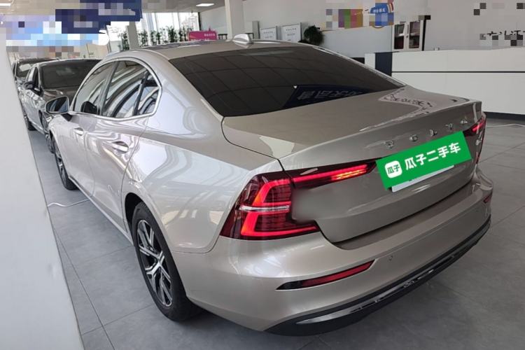Used Volvo S60 2023 B4 Zhiyi Luxury Edition Rear Left 45 Deg