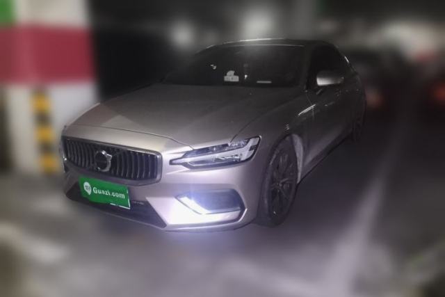 Used Volvo S60 2023 B4 Zhiyi Luxury Edition