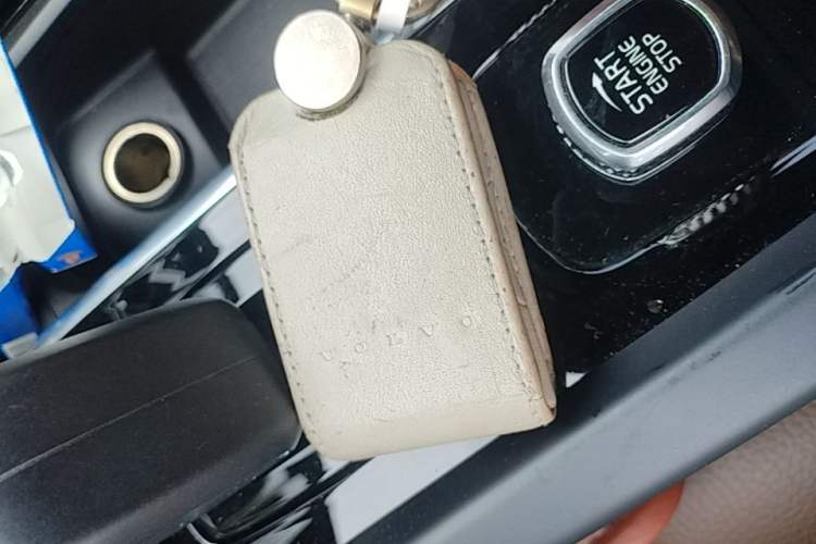 Used Volvo S60 2023 B4 Zhiyi Luxury Edition Vehicle Key