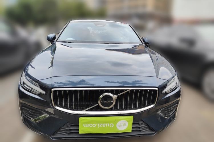 Used Volvo S60 2024 B4 Zhiyi Luxury Edition Front