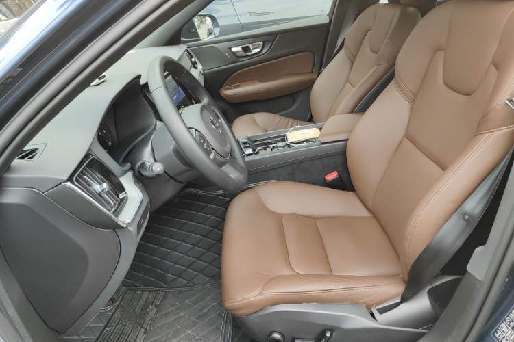 Used Volvo S60 2024 B4 Zhiyi Luxury Edition Left Front Seat