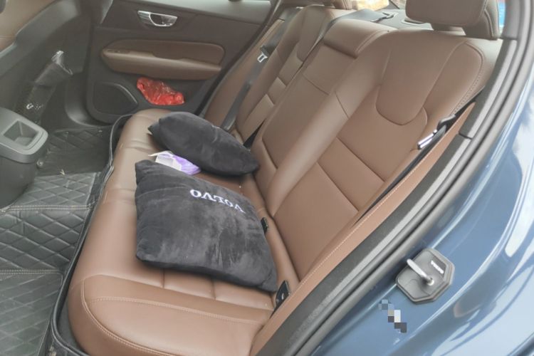Used Volvo S60 2024 B4 Zhiyi Luxury Edition Left Rear Seat