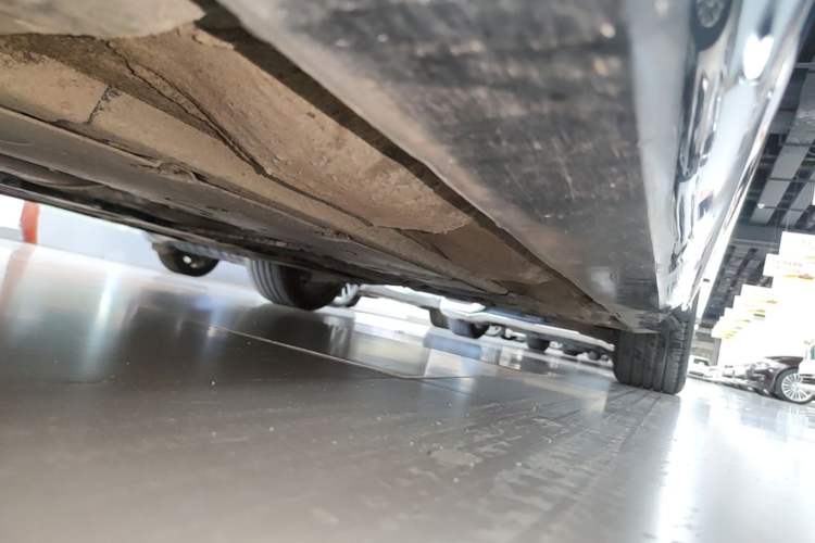 Used Volvo S60 2024 B4 Zhiyi Luxury Edition Left Side Sill
