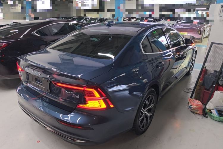 Used Volvo S60 2024 B4 Zhiyi Luxury Edition Rear Right 45 Deg