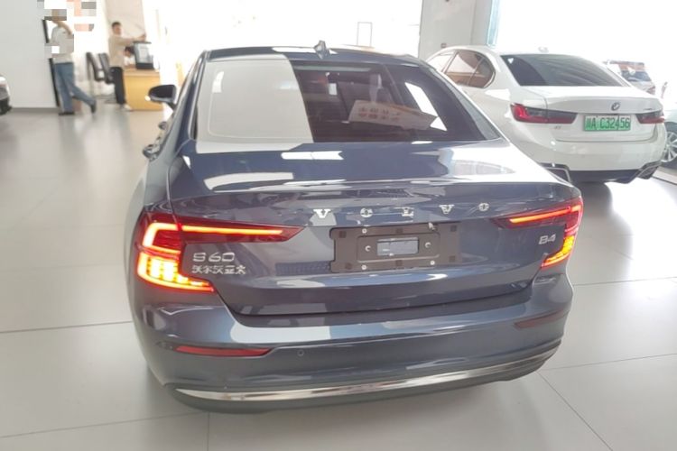 Used Volvo S60 2024 B4 Zhiyi Luxury Edition Rear