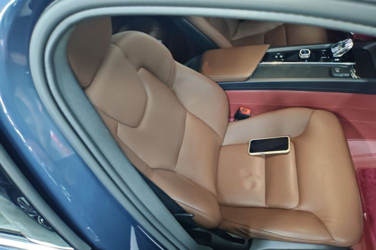 Used Volvo S60 2024 B4 Zhiyi Luxury Edition Right Front Seat