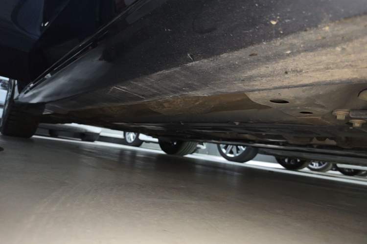 Used Volvo S60 2024 B4 Zhiyi Luxury Edition Right Side Sill