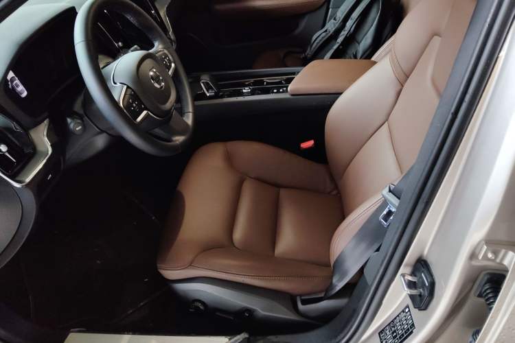 Used Volvo S60 2024 B4 Zhiyi Luxury Edition Left Front Seat