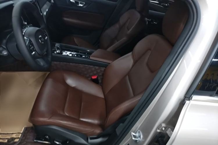 Used Volvo S60 2024 B4 Zhiyi Luxury Edition Left Front Seat