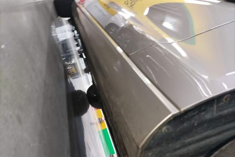 Used Volvo S60 2024 B4 Zhiyi Luxury Edition Right Side Sill