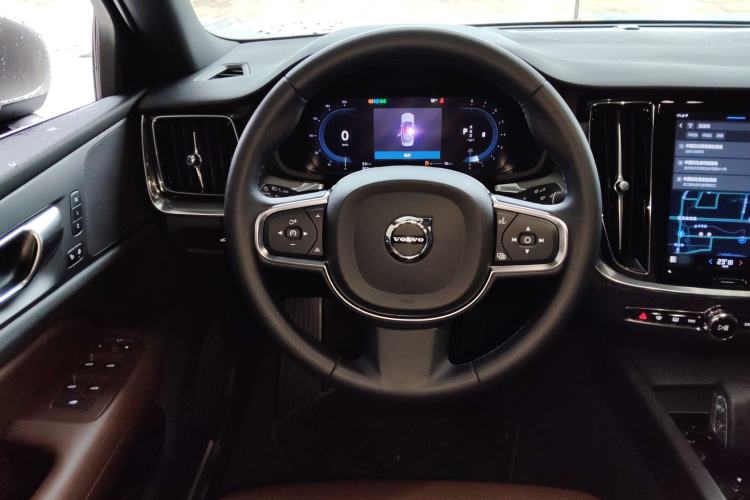 Used Volvo S60 2024 B4 Zhiyi Luxury Edition Steering Wheel