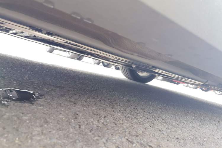 Used Volvo S60 2024 B4 Zhiyi Luxury Edition Chassis Front Right