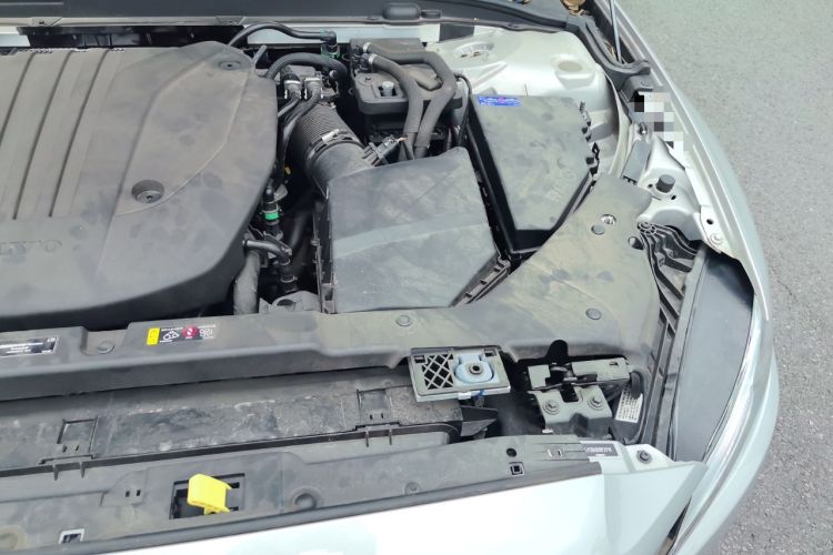 Used Volvo S60 2024 B4 Zhiyi Luxury Edition Engine Bay Left