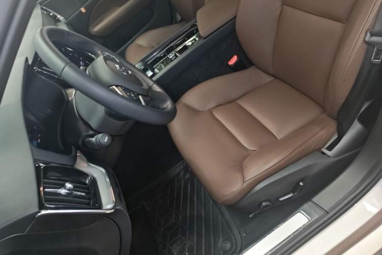 Used Volvo S60 2024 B4 Zhiyi Luxury Edition Left Front Seat