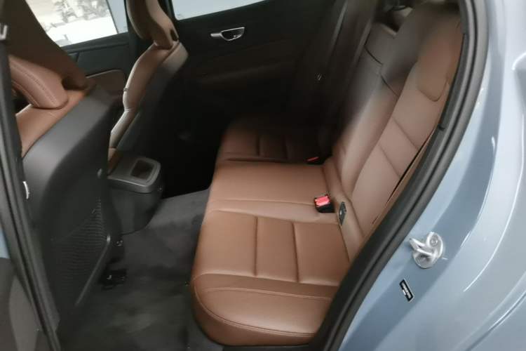 Used Volvo S60 2024 B4 Zhiyi Luxury Edition Left Rear Seat