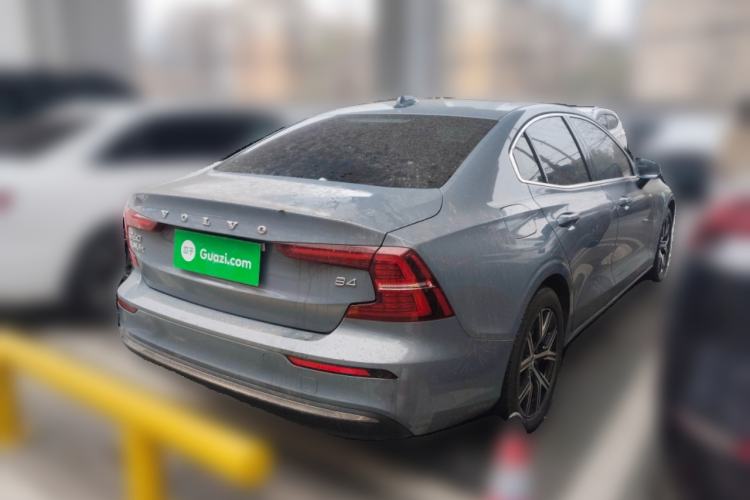 Used Volvo S60 2024 B4 Zhiyi Luxury Edition Rear Right 45 Deg