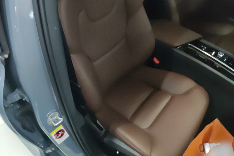 Used Volvo S60 2024 B4 Zhiyi Luxury Edition Right Front Seat