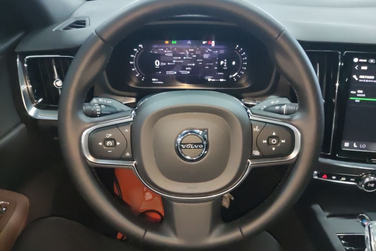 Used Volvo S60 2024 B4 Zhiyi Luxury Edition Steering Wheel