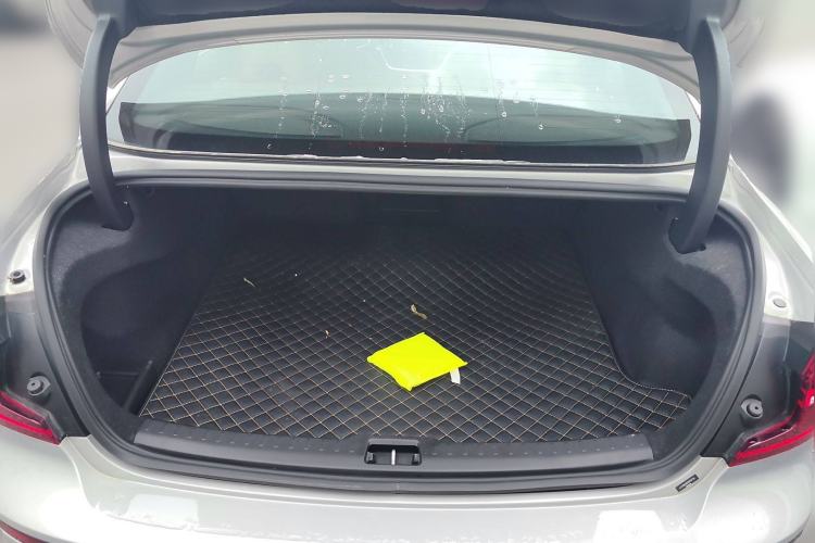 Used Volvo S60 2024 B4 Zhiyi Luxury Edition Trunk