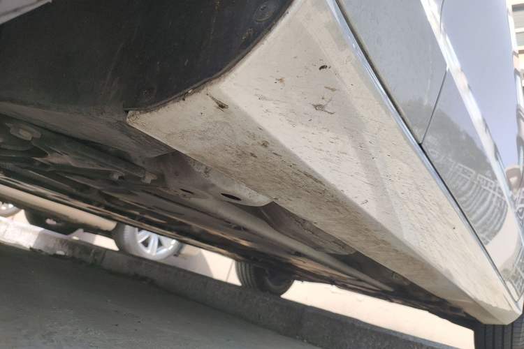 Used Volvo S60 2024 B5 Zhiya Sport Edition Chassis Front Left