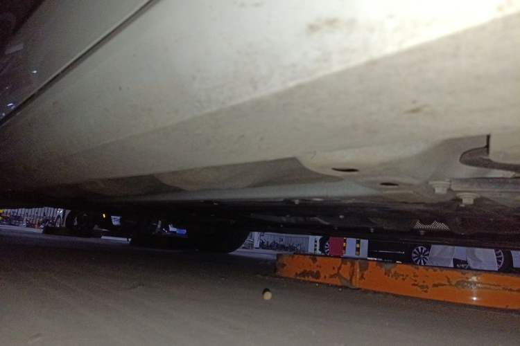 Used Volvo S60 2024 B4 Zhiyi Luxury Edition Chassis Front Right