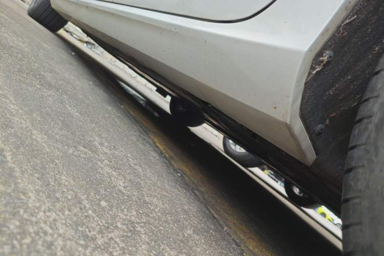Used Volvo S60 2024 B4 Zhiyi Luxury Edition Chassis Rear Left