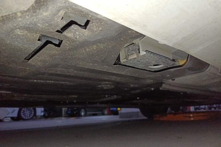 Used Volvo S60 2024 B4 Zhiyi Luxury Edition Chassis Rear Right
