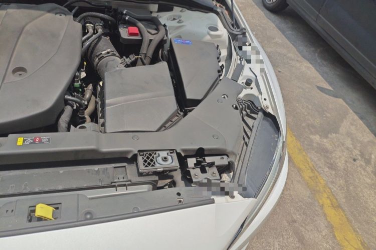 Used Volvo S60 2024 B4 Zhiyi Luxury Edition Engine Bay Left