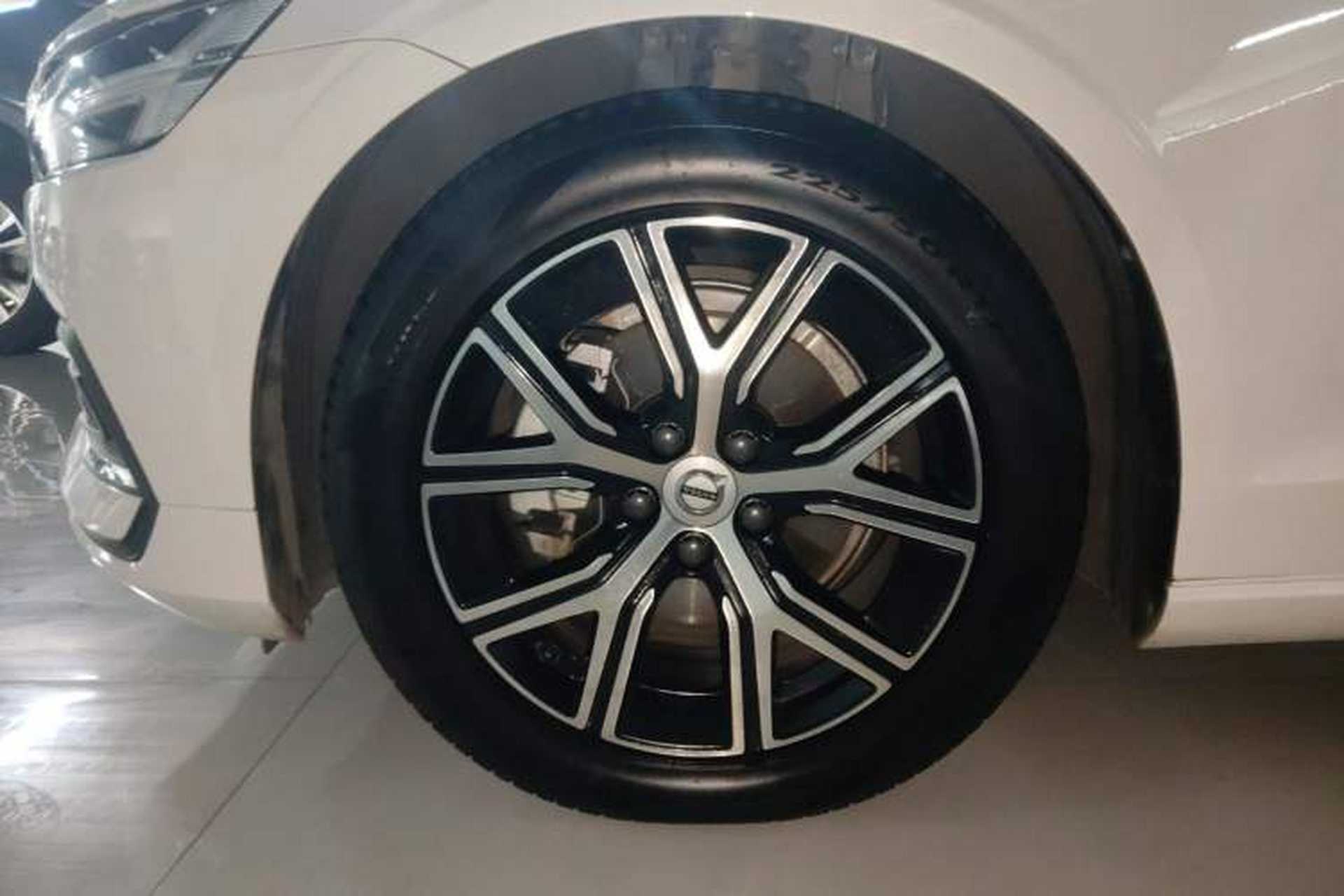 Used Volvo S60 2024 B4 Zhiyi Luxury Edition Exterior 1