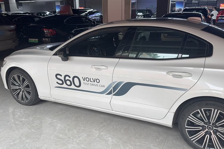Used Volvo S60 2024 B5 Zhiya Sport Edition Exterior 5