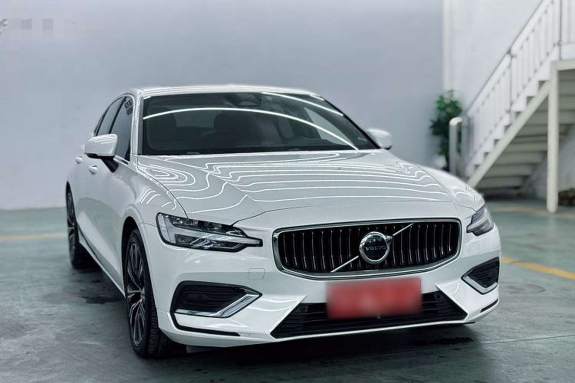 Used Volvo S60 2024 B4 Zhiyuan Luxury Edition Exterior 7