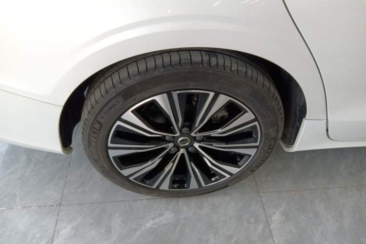 Used Volvo S60 2024 B4 Zhiyuan Luxury Edition Exterior 8