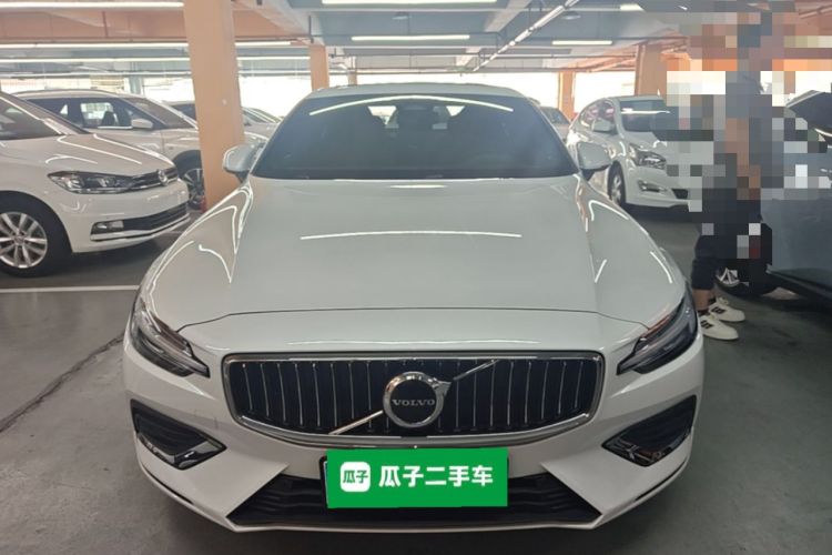 Used Volvo S60 2024 B4 Zhiyi Luxury Edition Front