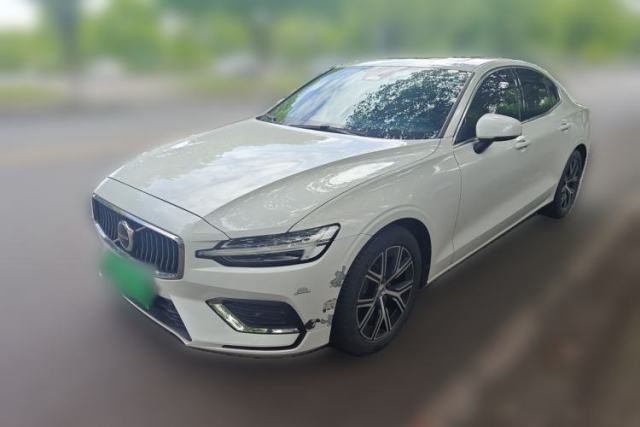 Used Volvo S60 2024 B4 Zhiyi Luxury Edition